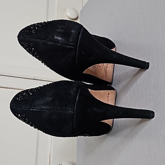 White House Black Market Luxury Heels, Black with studs, Size - Picture 4 of 10